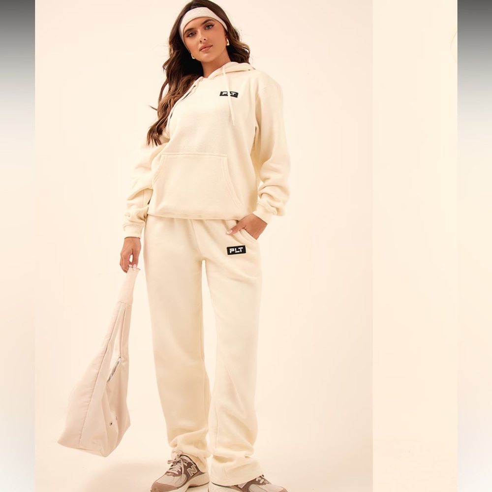 PrettyLittleThing Off-White Hoodie And Sweats Set
